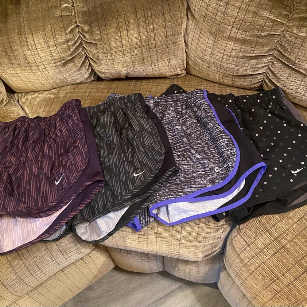 3 Medium 1 Large Nike Dri-Fit Pattern Shorts
